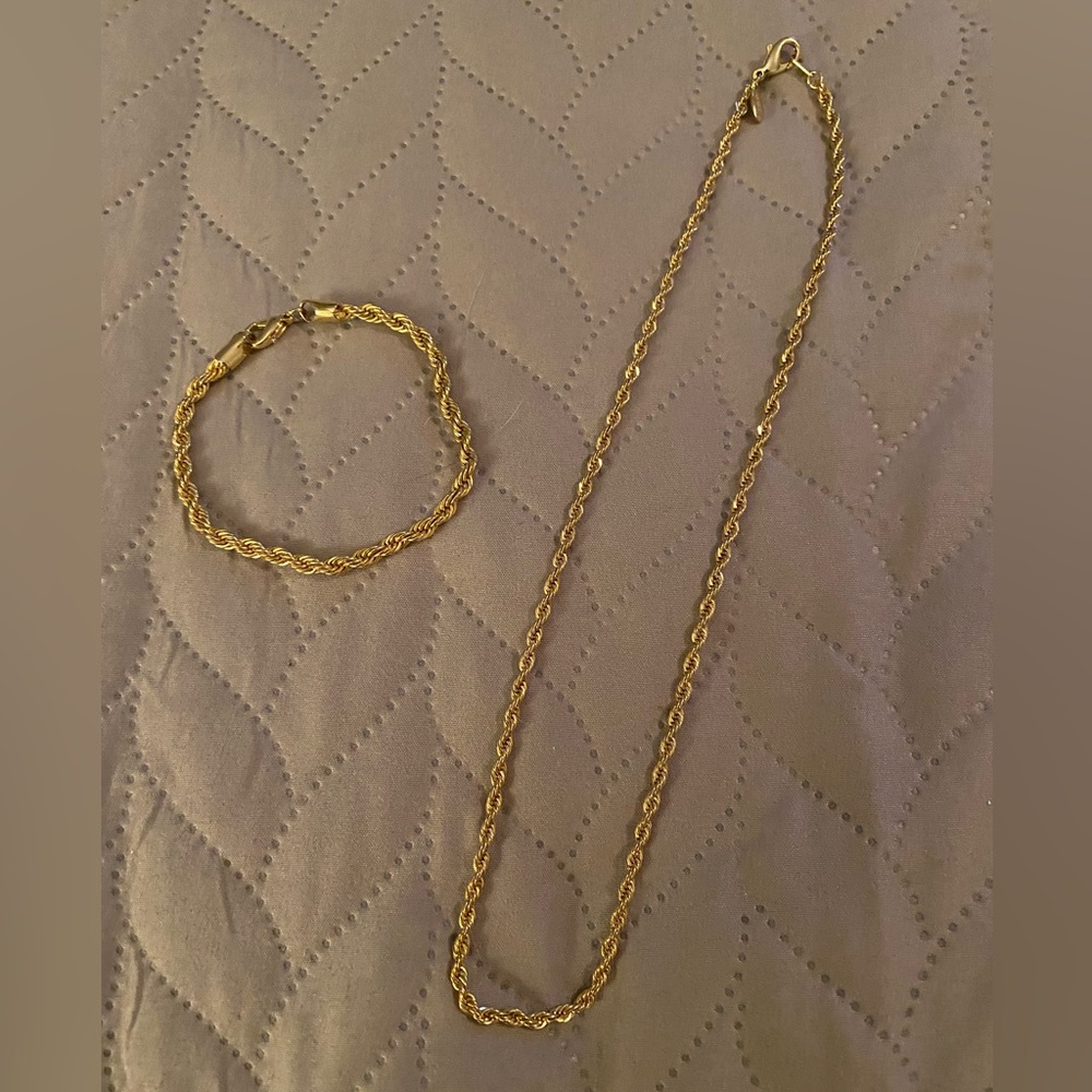 Gold Chain Set - Costume